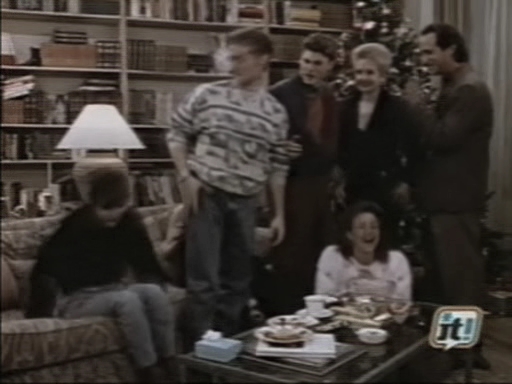 charmed-online_dot_nl-BeverlyHills90210-2x18-3378.jpg