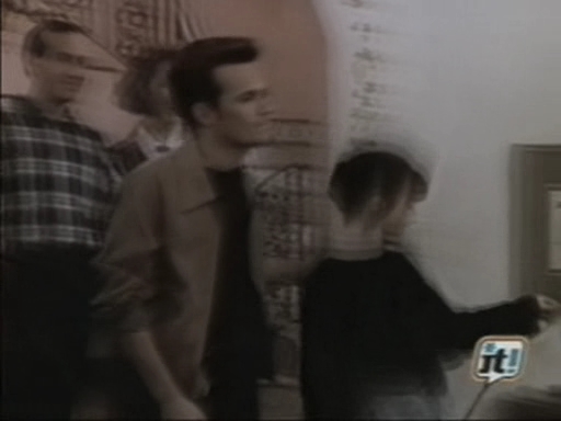 charmed-online_dot_nl-BeverlyHills90210-2x18-3434.jpg