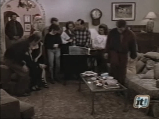 charmed-online_dot_nl-BeverlyHills90210-2x18-3646.jpg