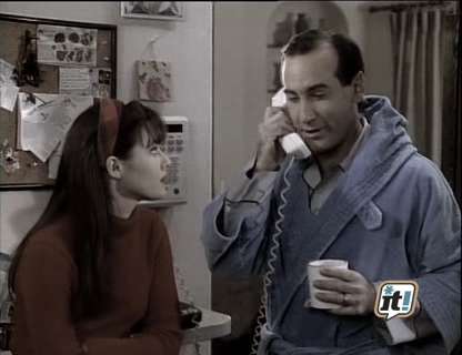 charmed-online_dot_nl-BeverlyHills90210-2x20-2264.jpg