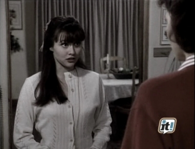 charmed-online_dot_nl-BeverlyHills90210-2x20-0453.jpg