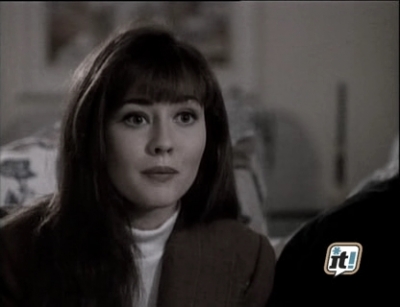 charmed-online_dot_nl-BeverlyHills90210-2x20-1835.jpg