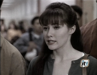 charmed-online_dot_nl-BeverlyHills90210-2x21-1573.jpg