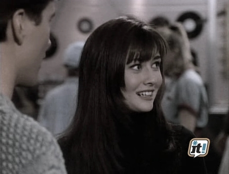 charmed-online_dot_nl-BeverlyHills90210-2x22-1668.jpg