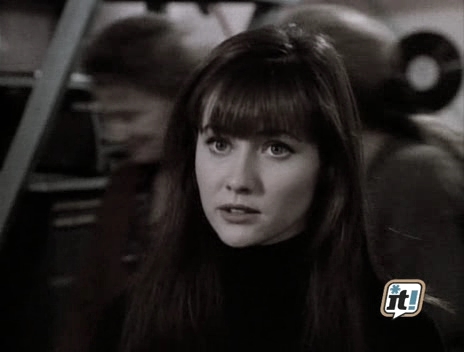 charmed-online_dot_nl-BeverlyHills90210-2x22-1790.jpg