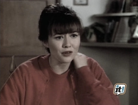 charmed-online_dot_nl-BeverlyHills90210-2x23-0741.jpg
