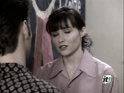 charmed-online_dot_nl-BeverlyHills90210-2x24-1798.jpg