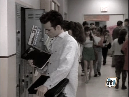charmed-online_dot_nl-BeverlyHills90210-2x25-0922.jpg