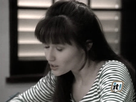 charmed-online_dot_nl-BeverlyHills90210-2x25-1052.jpg