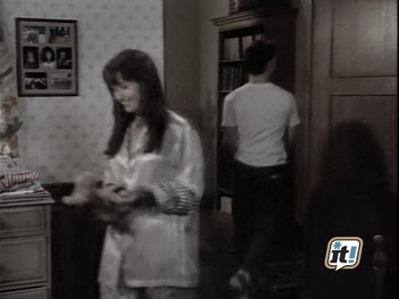 charmed-online_dot_nl-BeverlyHills90210-2x25-1259.jpg