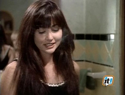 Charmed-Online-dot_nl-BeverlyHills90210-3x06-0519.jpg