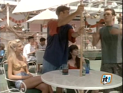 Charmed-Online-dot_nl-BeverlyHills90210-3x06-1533.jpg