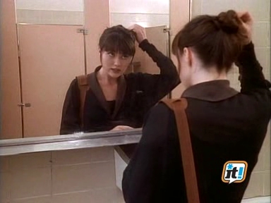 Charmed-Online-dot-NL-BeverlyHills90210-3x07-0299.jpg