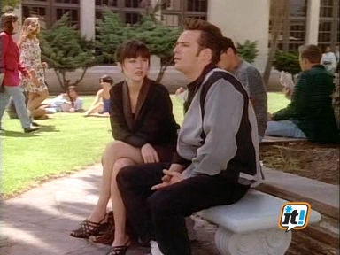 Charmed-Online-dot-NL-BeverlyHills90210-3x07-0560.jpg
