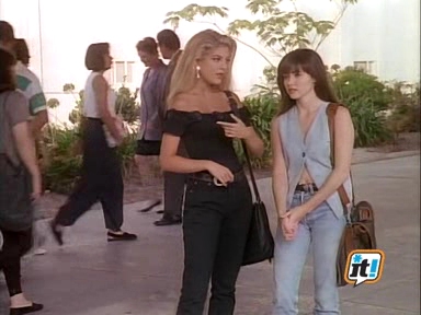 Charmed-Online-dot-NL-BeverlyHills90210-3x07-1669.jpg