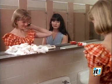Charmed-Online-dot-NL-BeverlyHills90210-3x07-2048.jpg