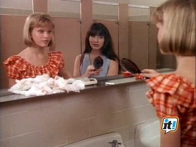 Charmed-Online-dot-NL-BeverlyHills90210-3x07-2051.jpg