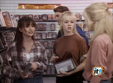 Charmed-Online-dot-NL-BeverlyHills90210-3x12-0110.jpg