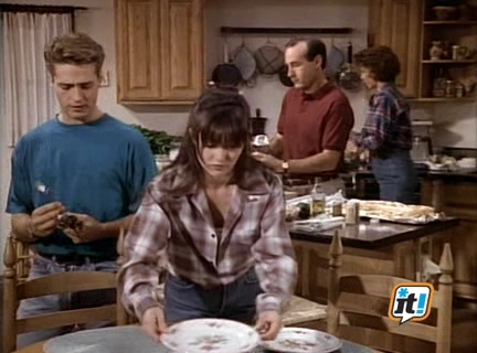 Charmed-Online-dot-NL-BeverlyHills90210-3x12-0236.jpg