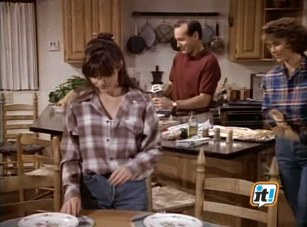 Charmed-Online-dot-NL-BeverlyHills90210-3x12-0244.jpg