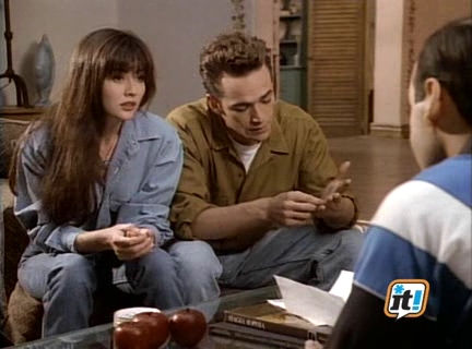 Charmed-Online-dot-NL-BeverlyHills90210-3x12-1025.jpg