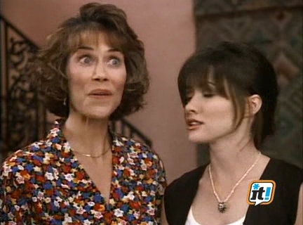 Charmed-Online-dot-NL-BeverlyHills90210-3x12-1508.jpg