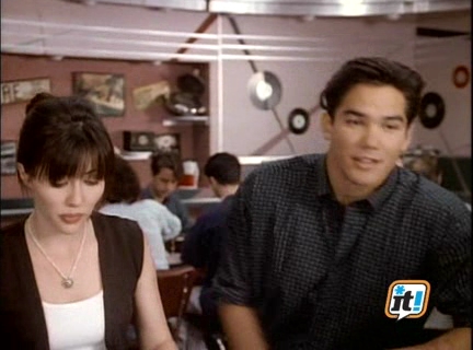 Charmed-Online-dot-NL-BeverlyHills90210-3x12-1535.jpg
