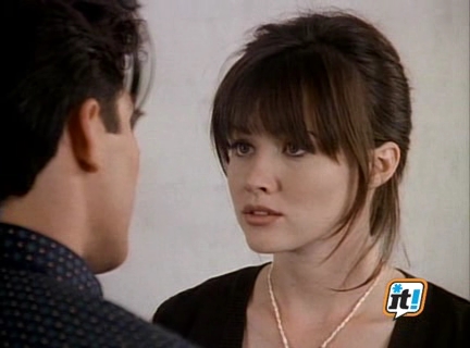 Charmed-Online-dot-NL-BeverlyHills90210-3x12-1807.jpg