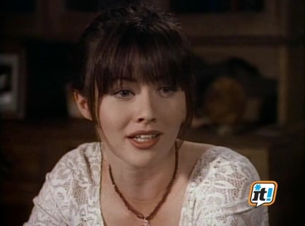 Charmed-Online-dot-NL-BeverlyHills90210-3x12-2010.jpg