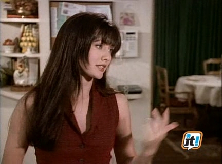 Charmed-Online-dot-NL-BeverlyHills90210-3x13-1851.jpg