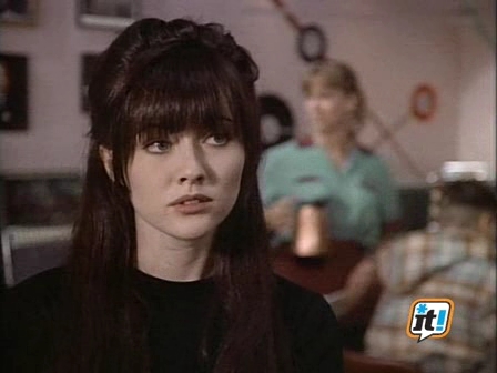 Charmed-Online-dot-NL-BeverlyHills90210-3x14-1605.jpg