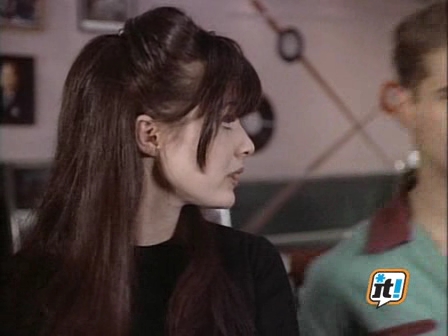 Charmed-Online-dot-NL-BeverlyHills90210-3x14-1625.jpg