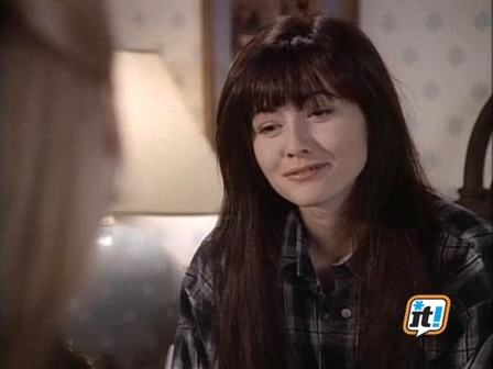 Charmed-Online-dot-NL-BeverlyHills90210-3x14-2013.jpg