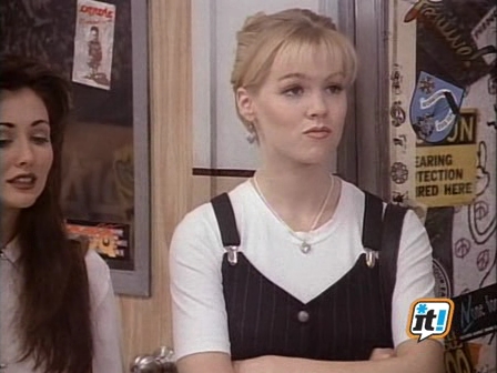 Charmed-Online-dot-NL-BeverlyHills90210-3x14-2186.jpg