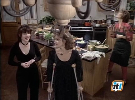 Charmed-Online-dot-NL-BeverlyHills90210-3x15-1714.jpg
