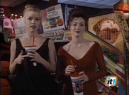 Charmed-Online-dot-NL-BeverlyHills90210-3x16-1491.jpg