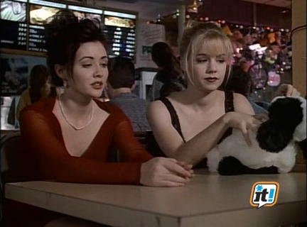 Charmed-Online-dot-NL-BeverlyHills90210-3x16-2066.jpg