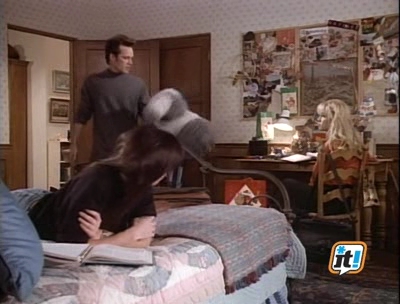 Charmed-Online-dot-NL-BeverlyHills90210-3x17-0893.jpg