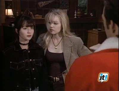 Charmed-Online-dot-NL-BeverlyHills90210-3x17-1221.jpg