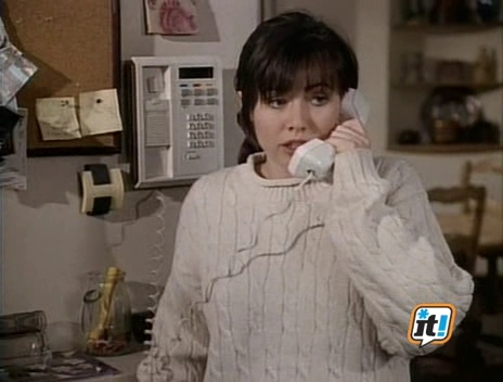 Charmed-Online-dot-NL-BeverlyHills90210-3x19-0305.jpg