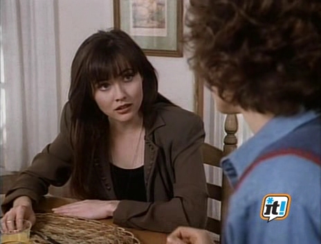 Charmed-Online-dot-NL-BeverlyHills90210-3x19-1106.jpg