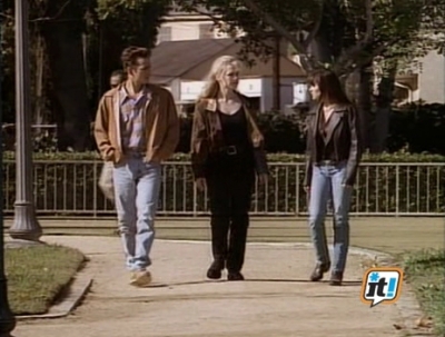 Charmed-Online-dot-NL-BeverlyHills90210-3x19-2282.jpg