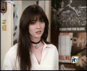 Charmed-Online-dot-NL-BeverlyHills90210-3x21-2972.jpg