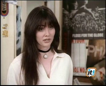 Charmed-Online-dot-NL-BeverlyHills90210-3x21-2975.jpg
