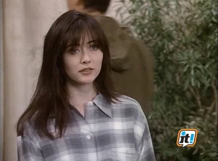 Charmed-Online-dot-NL-BeverlyHills90210-3x23-0180.jpg