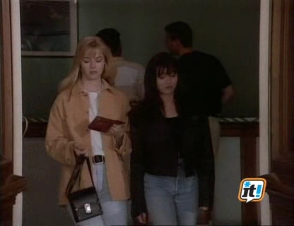 Charmed-Online-dot-NL-BeverlyHills90210-3x26-1345.jpg