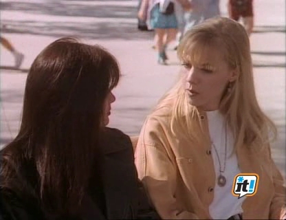 Charmed-Online-dot-NL-BeverlyHills90210-3x26-1464.jpg