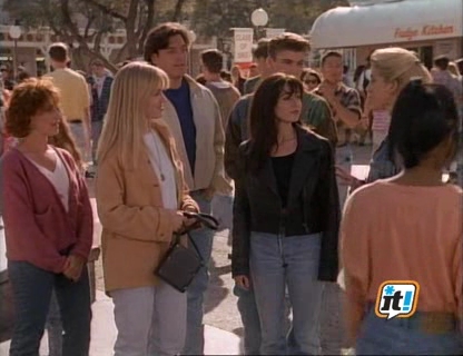 Charmed-Online-dot-NL-BeverlyHills90210-3x26-2302.jpg