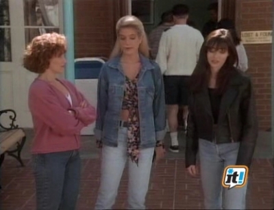 Charmed-Online-dot-NL-BeverlyHills90210-3x26-1362.jpg