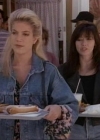 Charmed-Online-dot-NL-BeverlyHills90210-3x26-1316.jpg